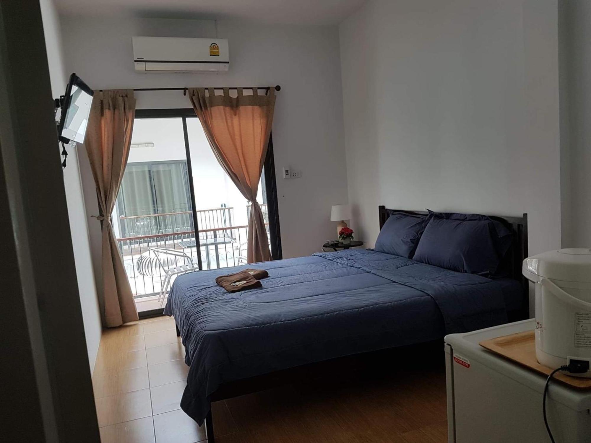 Amaretto Hostel Surat Thani Exterior foto